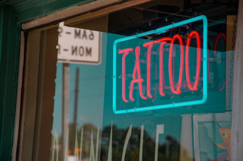 estudio de tatuajes-unsplash